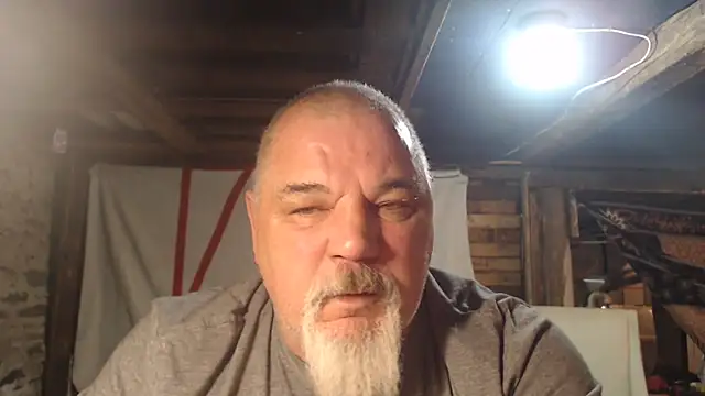 Snapshot of Newfiesausage1972 chatting on 02/09/26, 08:34 Newfiesausage1972 online show from 02/09/26, 08:34