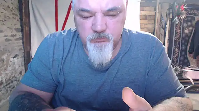 Snapshot of Newfiesausage1972 chatting on 02/02/26, 12:59 Newfiesausage1972 online show from 02/02/26, 12:59