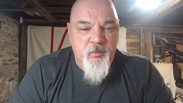 Snapshot of Newfiesausage1972 chatting on 03/02/26, 07:09 Newfiesausage1972 online show from 03/02/26, 07:09