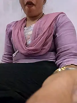 Simaran bhabhi online show from 02/18/26, 03:52