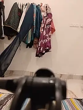 Simaran bhabhi online show from 05/13/26, 05:58