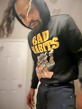 1BeautyN1Beast online show from 11/29/25, 04:23