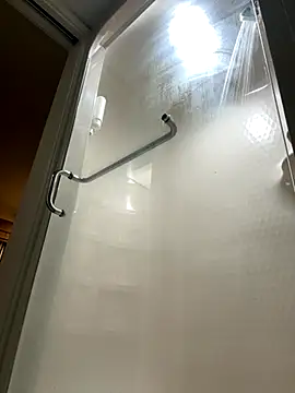 1BeautyN1Beast online show from 10/26/25, 01:06