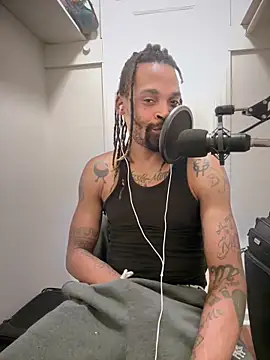 1BeautyN1Beast online show from 02/16/26, 08:51