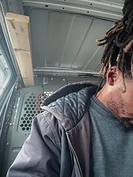 1BeautyN1Beast online show from 01/06/26, 06:01