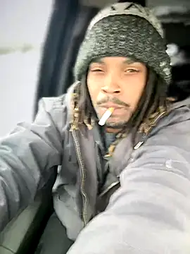 1BeautyN1Beast online show from 12/19/25, 04:53