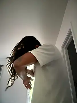 1BeautyN1Beast online show from 01/10/26, 03:18