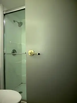 1BeautyN1Beast online show from 01/08/26, 02:23