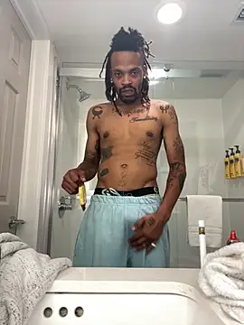 1BeautyN1Beast online show from 11/06/25, 01:15