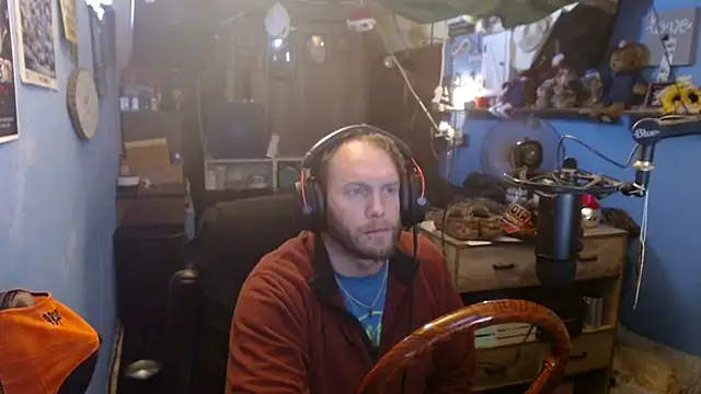 long thinmint86 online show from 02/18/25, 03:31