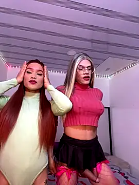 big girl21cm online show from 12/14/25, 01:49