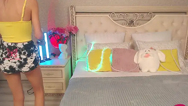 Lina Robbins online show from 02/18/26, 11:34