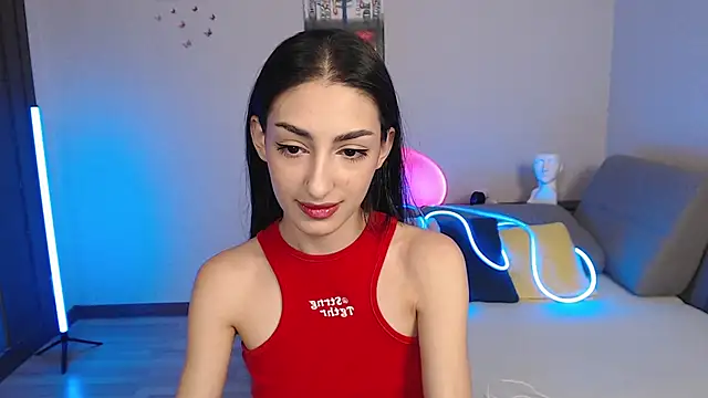 Lina Robbins online show from 03/10/25, 12:18