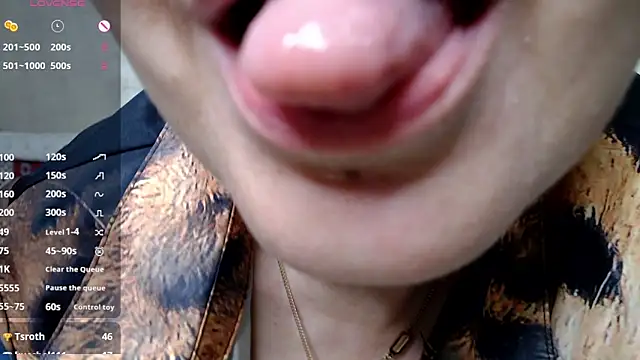 RoseStarr online show from 03/29/26, 02:46