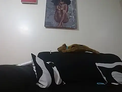 hoely grail01 online show from 10/29/25, 06:51