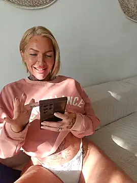 YourMommyBlair online show from 03/26/26, 06:11