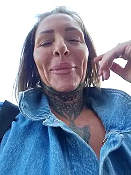 YourMommyBlair online show from 11/08/25, 07:12