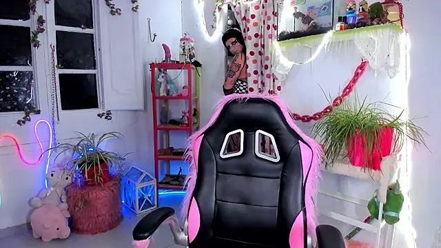 lady sontse  online show from 02/23/26, 06:19