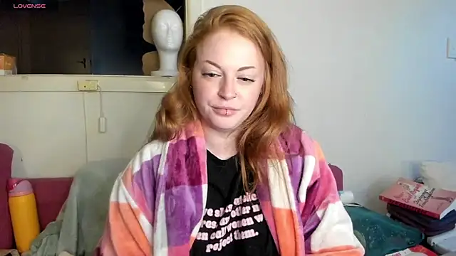 aaprill online show from 10/31/25, 08:11