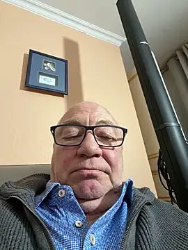 biggandybig online show from 12/01/25, 06:20