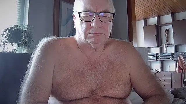 biggandybig online show from 11/17/25, 09:35