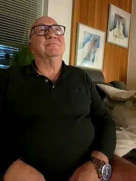 biggandybig online show from 11/20/25, 07:36