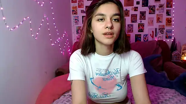 Snapshot of Celine_Dionn chatting on 12/08/24, 01:58 Celine Dionn online show from 12/08/24, 01:58