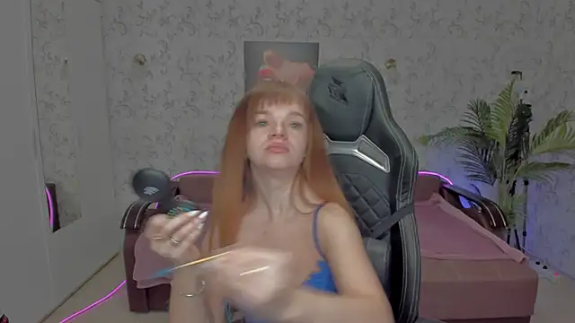 Snapshot of Eva_Rosec chatting on 12/11/24, 03:15 Eva Rosec online show from 12/11/24, 03:15