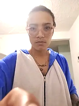 Yaumiko online show from 03/18/26, 11:02