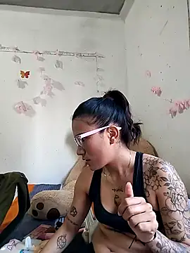 Yaumiko online show from 02/09/26, 12:25