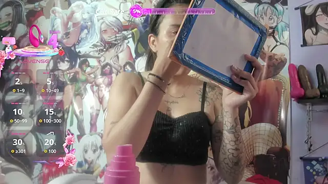 Snapshot of Yaumiko chatting on 10/16/25, 11:51 Yaumiko online show from 10/16/25, 11:51