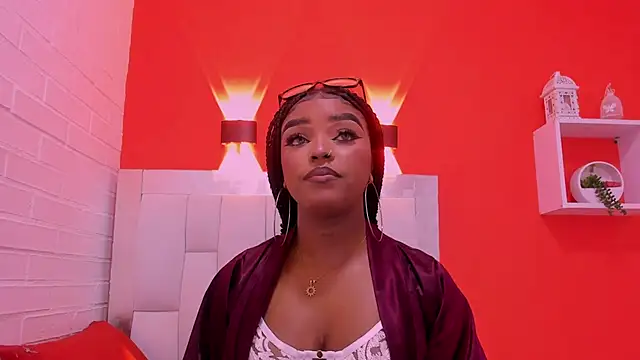 malu horny 69 online show from 02/11/26, 08:31