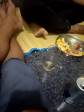 Snapshot of princeblore chatting on 02/14/25, 03:58 princeblore online show from 02/14/25, 03:58