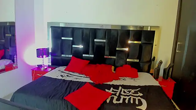 Loremhotsex online show from 09/25/25, 07:58