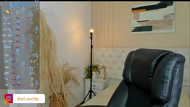 LOISE-XX online show from 11/14/25, 06:50