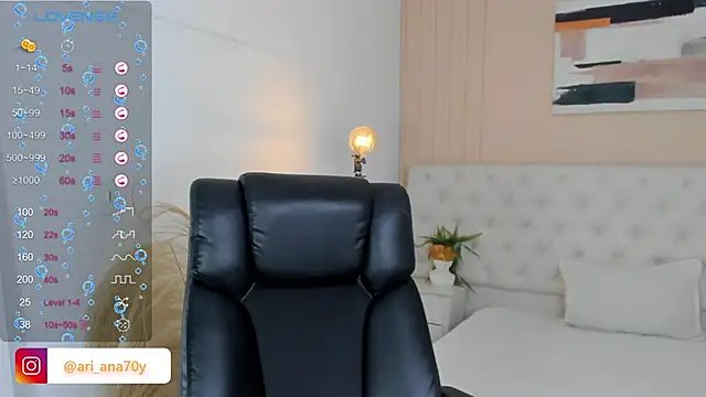 LOISE-XX online show from 03/26/26, 06:33