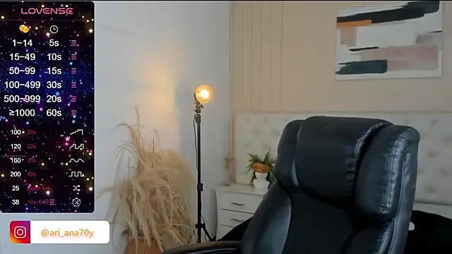 LOISE-XX online show from 02/11/26, 04:12