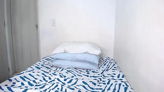 Megan mancini online show from 05/19/26, 01:56