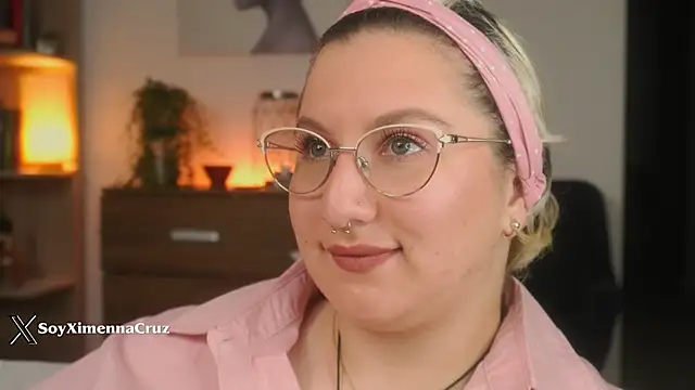 Ximenna Cruz online show from 02/18/26, 11:39