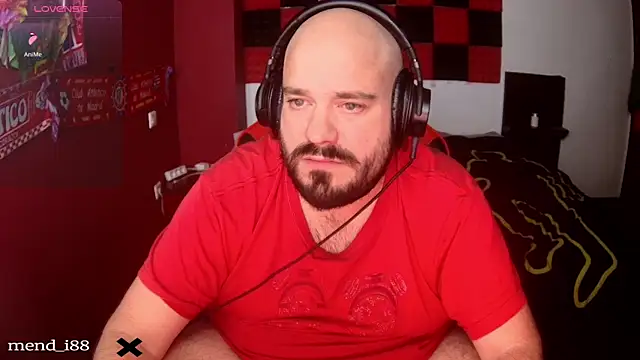 Snapshot of menditeta1 chatting on 11/27/25, 09:15 menditeta1 online show from 11/27/25, 09:15