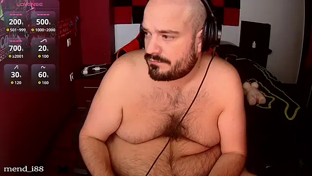 Snapshot of menditeta1 chatting on 11/12/25, 08:56 menditeta1 online show from 11/12/25, 08:56