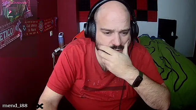 Snapshot of menditeta1 chatting on 12/16/25, 08:02 menditeta1 online show from 12/16/25, 08:02