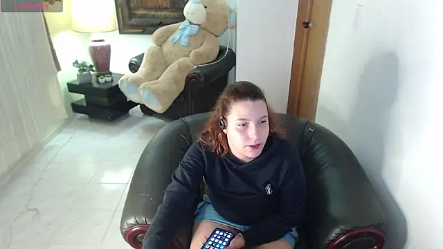 alexia 87 online show from 05/30/26, 02:18