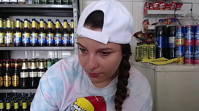 alexia 87 online show from 04/17/26, 06:44