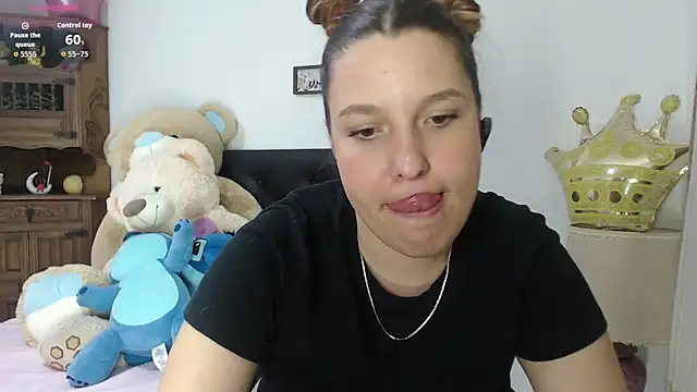 alexia 87 online show from 02/17/26, 03:04