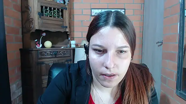 alexia 87 online show from 11/25/25, 03:29