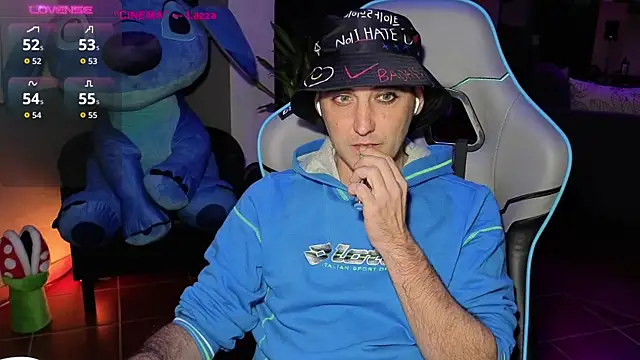 Gil gamesh90 online show from 10/31/25, 04:03