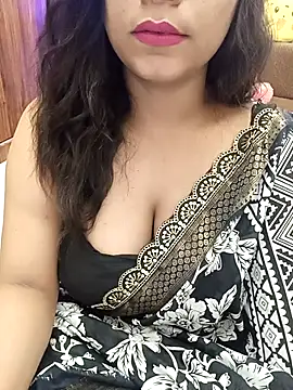 Snapshot of Divya_girl chatting on 06/17/26, 11:53 Divya girl online show from 06/17/26, 11:53