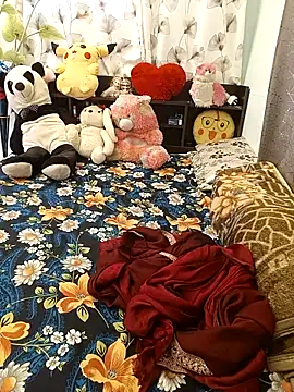 Divya girl online show from 03/28/26, 07:42