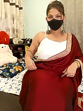 Snapshot of Divya_girl chatting on 09/16/25, 01:56 Divya girl online show from 09/16/25, 01:56
